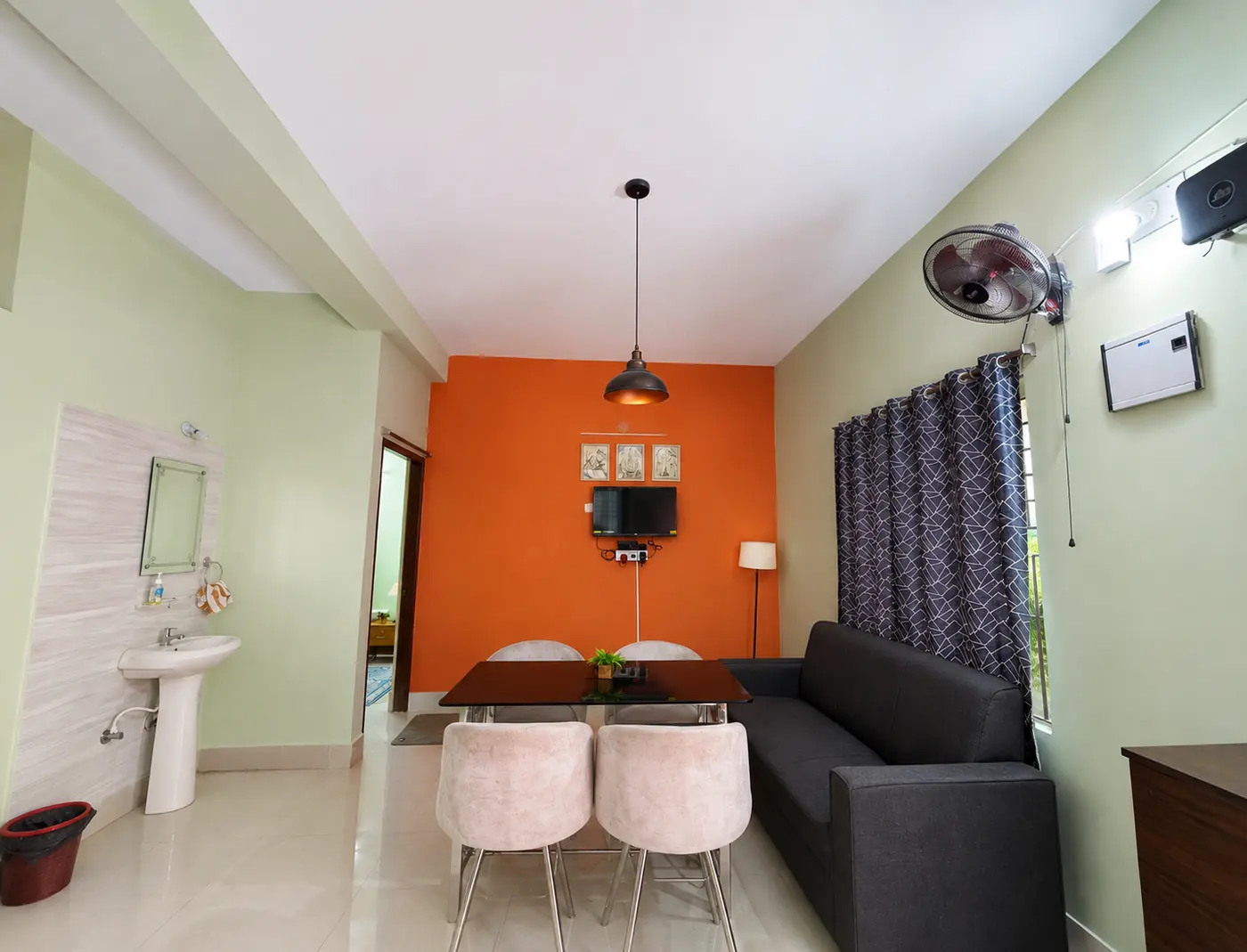 Living and dining area at Yostel Mercury