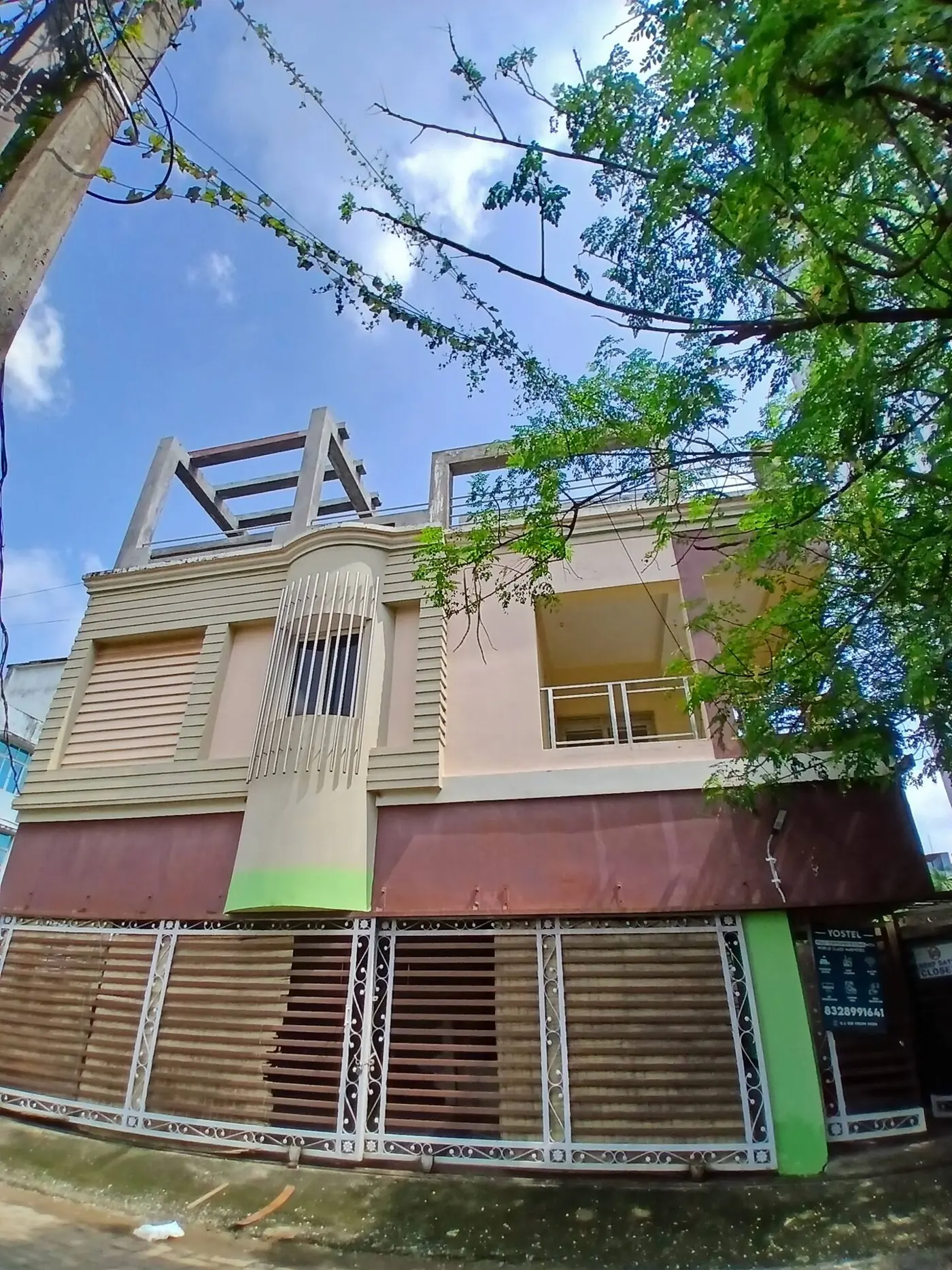 Yostel Patia building exterior at Yostel Patia