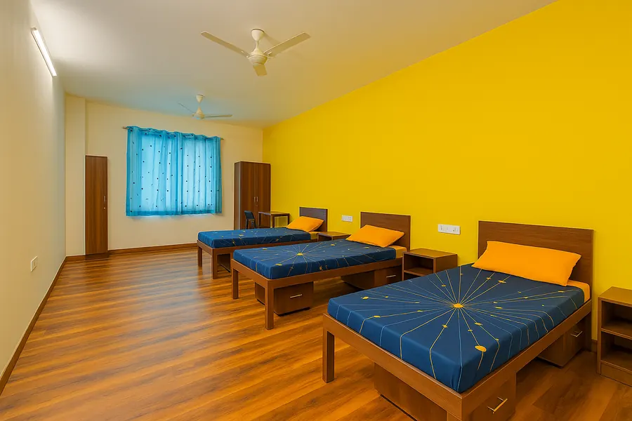 Spacious furnished three-sharing room